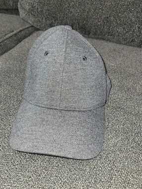 Lululemon Baller Hat Heathered Gray One Size Adjustable Cap